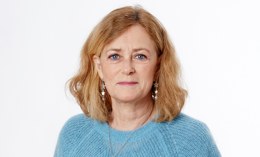 Studierektor Maria Fernström stående